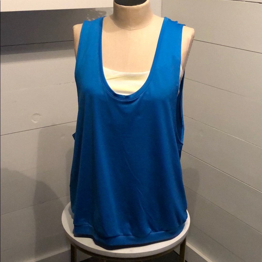 Double layer tank. Activewear Sz L